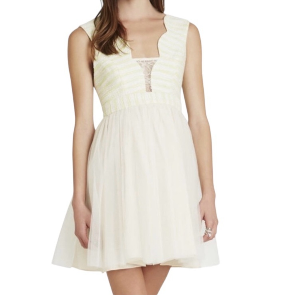 BCBGeneration Scalloped Edge V-neck Tulle Open Back Mini Dress Bright Lime Combo